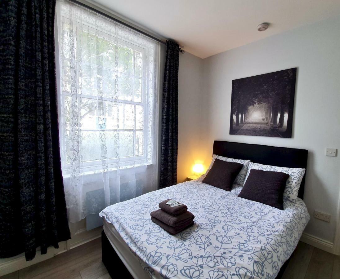 Victoria Lodgings Londres Extérieur photo